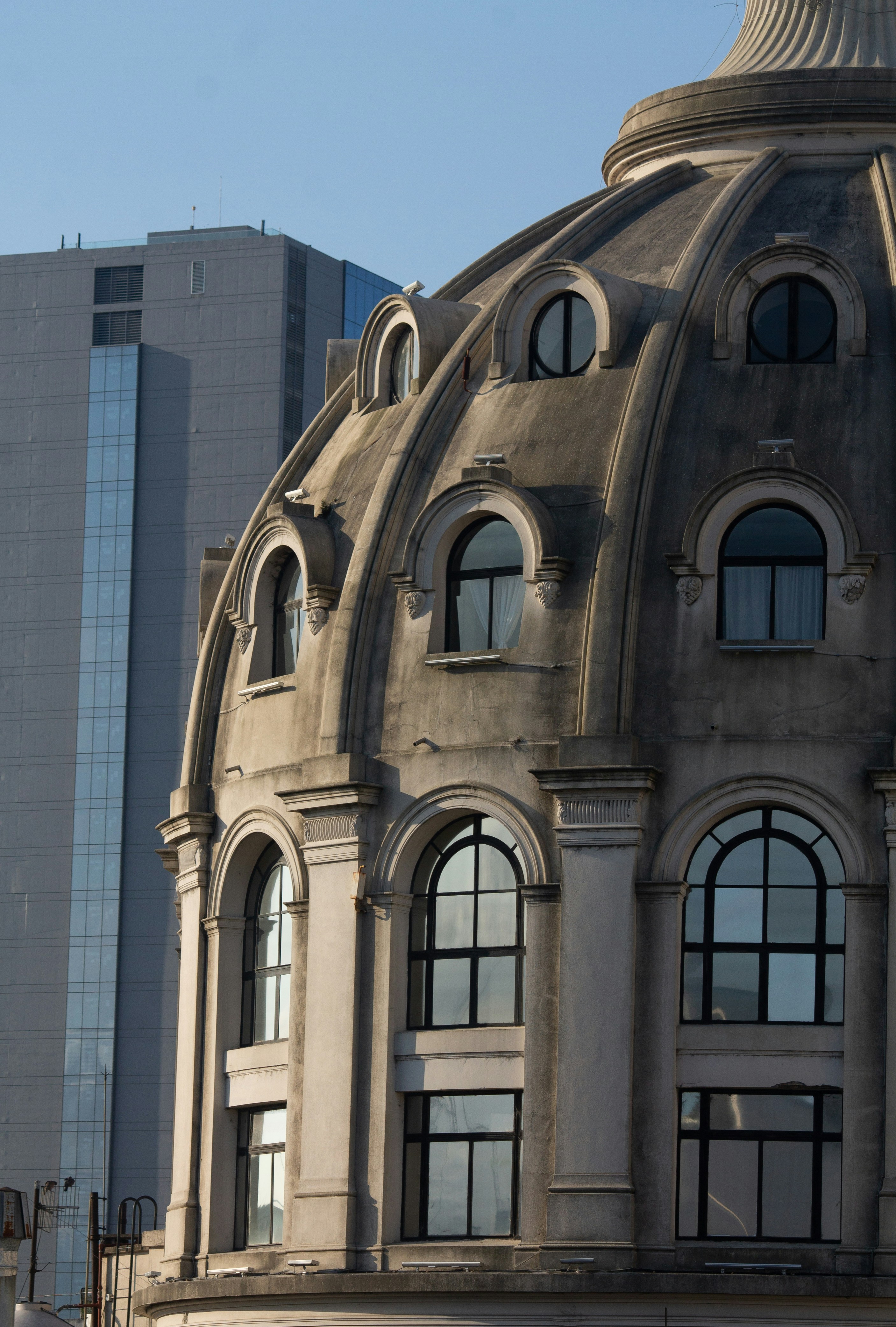 Buenos Aires — cúpula y torre de vidrio